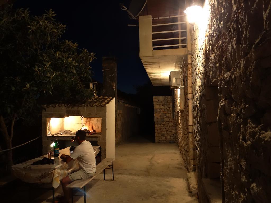 Holiday Home Milan Borje 奥瑞比克 外观 照片
